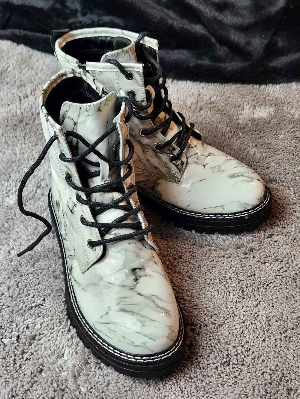 Kids MIA Marble-Print Lace-Up Combat Boots - White/Black